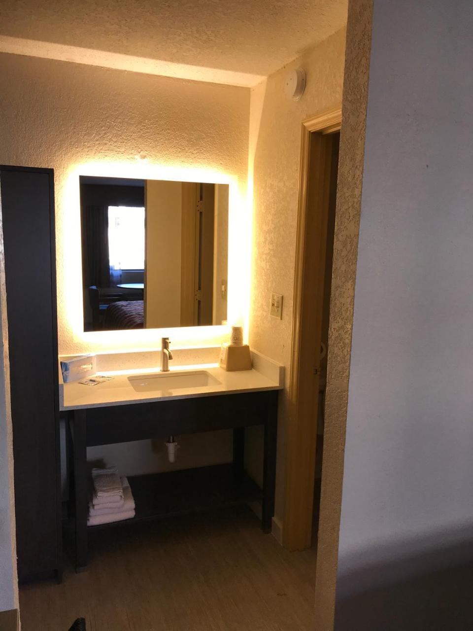 Sunset Inn Northlake Charlotte Luaran gambar